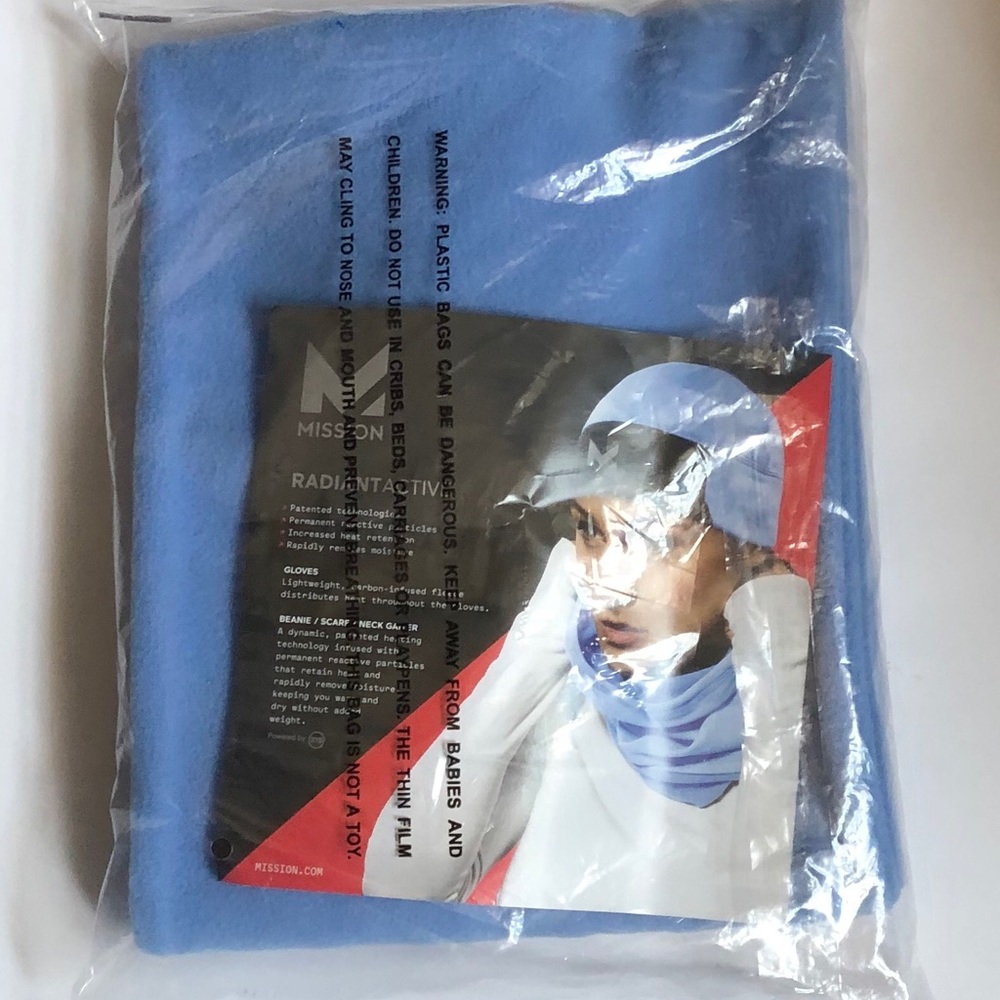 Mission RadiantActive 3-Piece Beanie/Scarf /Glove - Picture 3 of 5